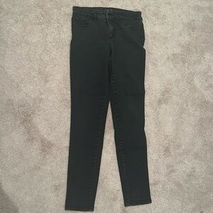 White House black market black jeggings size 6 stretch with a zipper fly